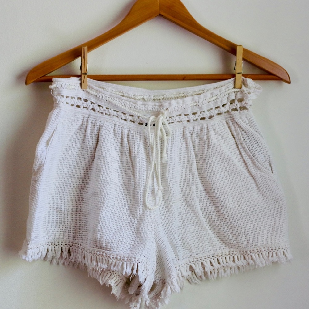 AEO Loose white flowy shorts